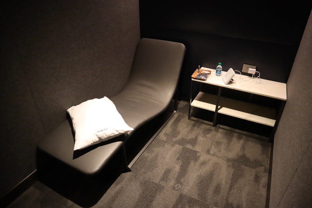 United Polaris Lounge Newark – Quiet suite