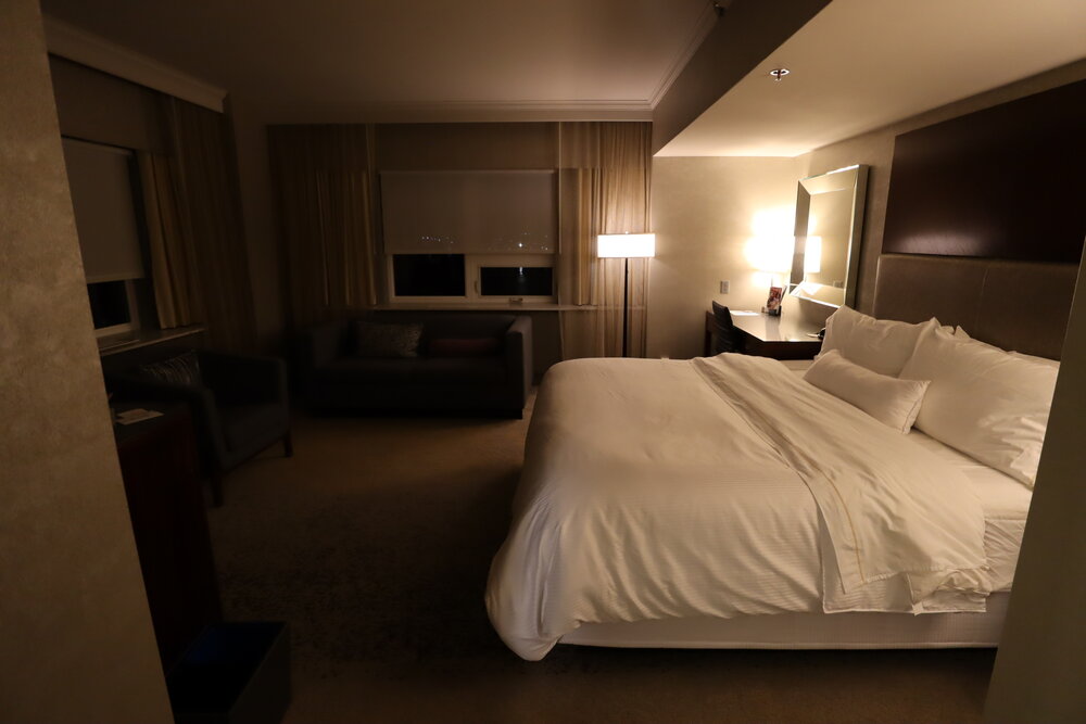 Westin Nova Scotian – Corner Room bedroom