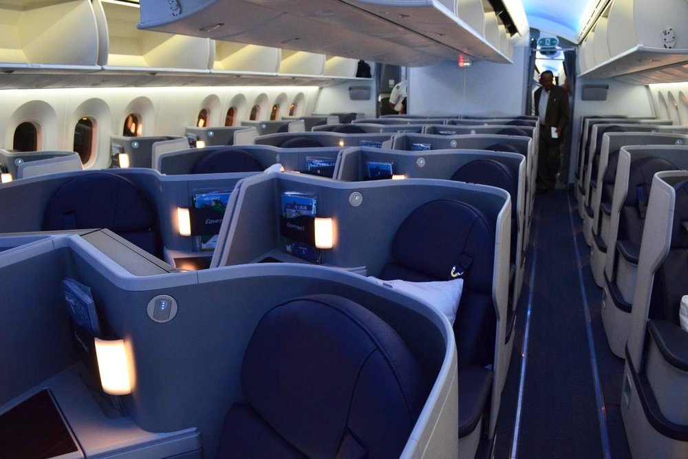 EgyptAir 787 business class – Cabin