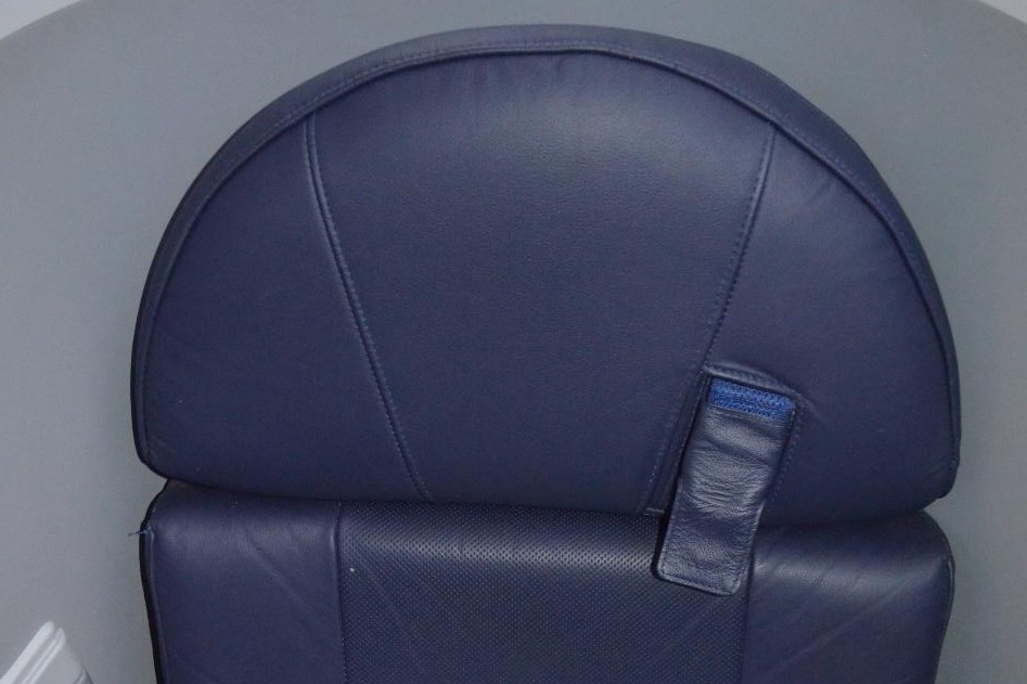 EgyptAir 787 business class – Lap belt