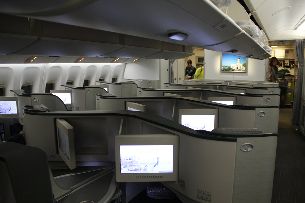 EVA Air business class – Forward cabin