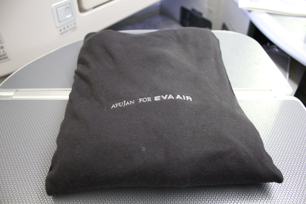 EVA Air business class – Pajamas