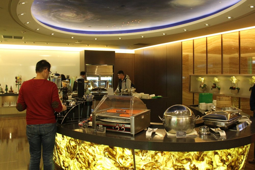 The Star Lounge by EVA Air – Dining area