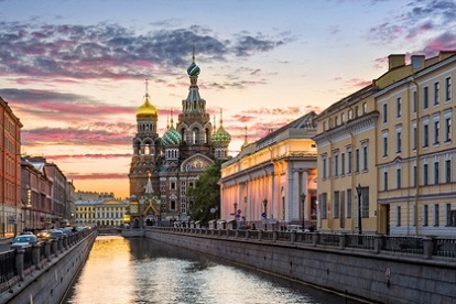 St. Petersburg Neva River | Prince of Travel | Travel Talk