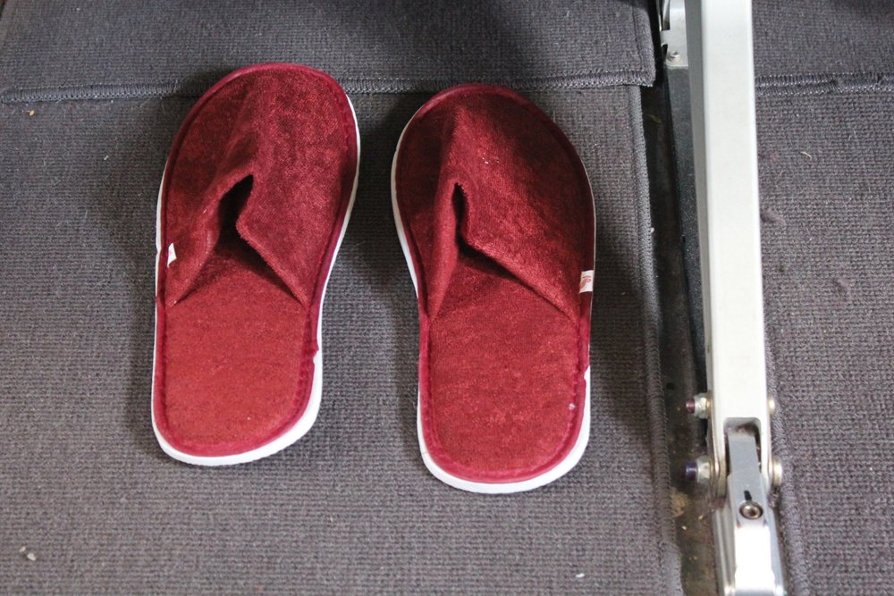 Shenzhen Airlines business class – Slippers