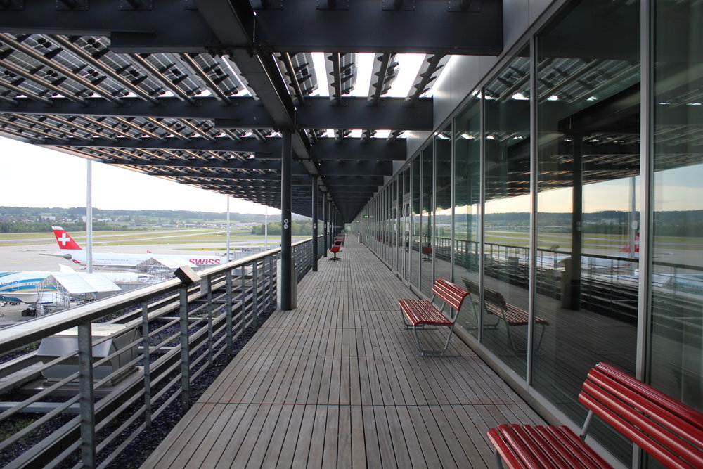 Swiss Senator Lounge Zurich – Terrace