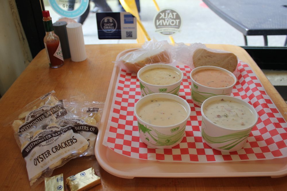 Pike Place Chowder – Chowder sampler