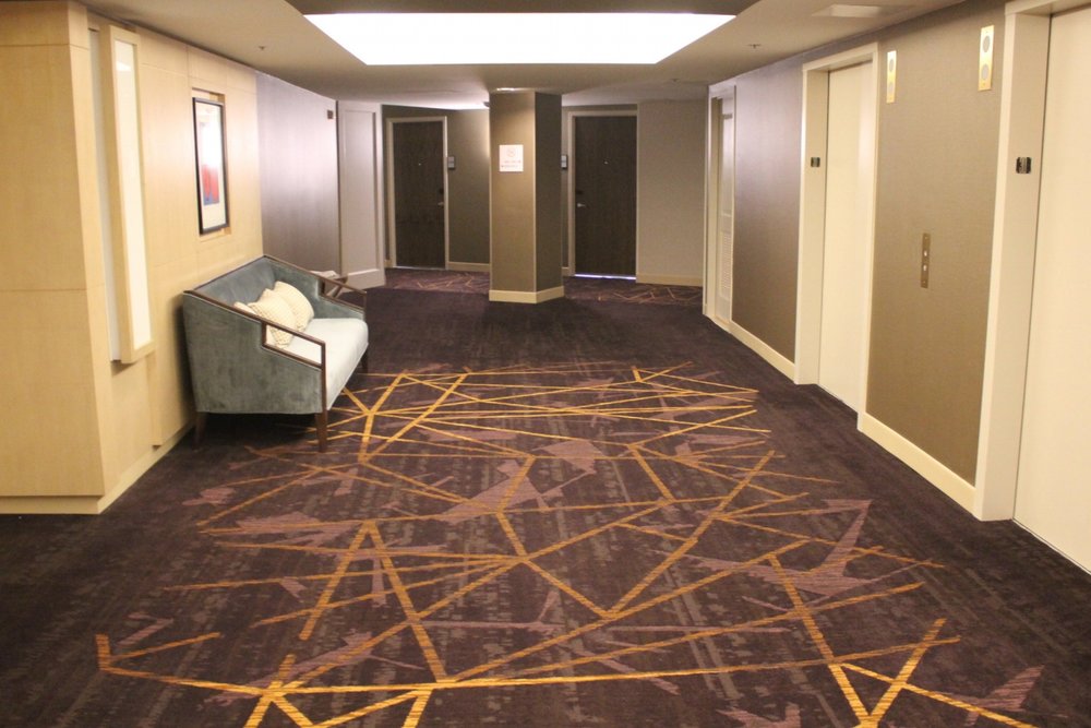 Sheraton Seattle – Hallway