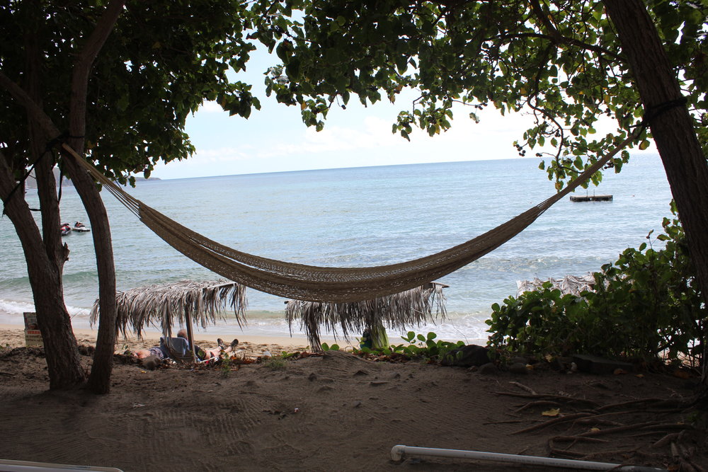 South Friar's Bay – Shipwreck Beach Bar hammock