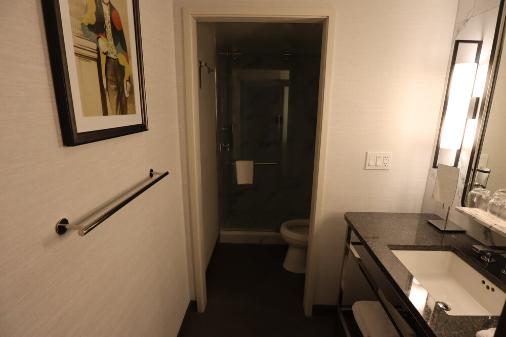 JW Marriott New Orleans – Bathroom