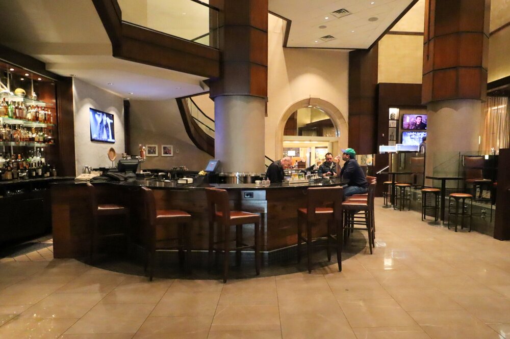 JW Marriott New Orleans – Lobby bar &amp; lounge