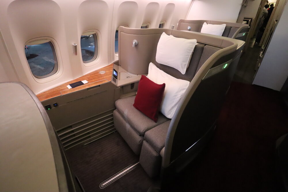 Cathay Pacific First Class – Seat 1K