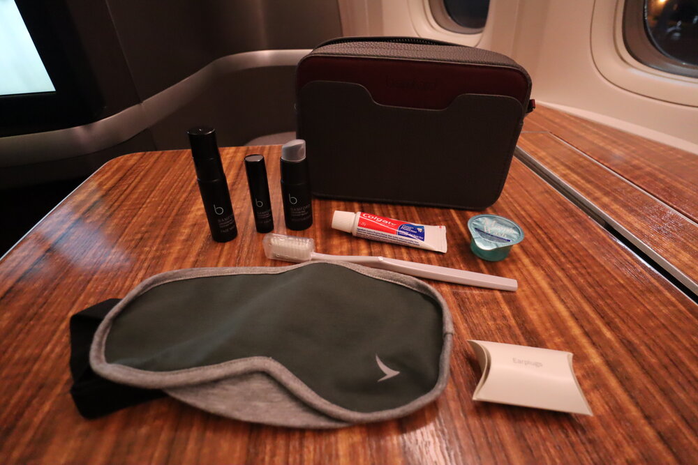 Cathay Pacific First Class – Male amenity kit contents