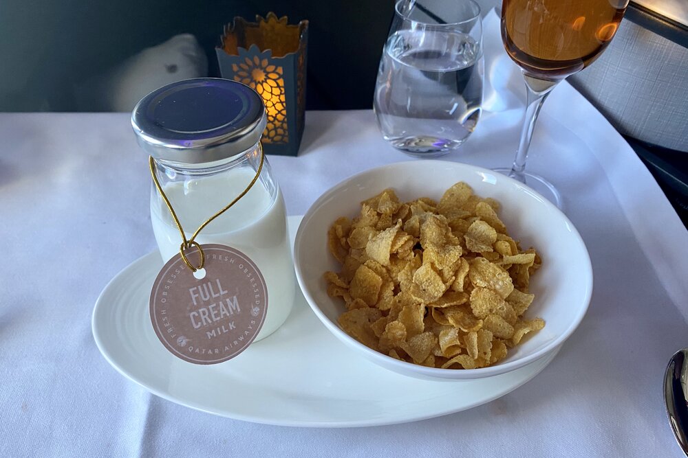 Qatar Airways 777 Qsuites business class – Cereal