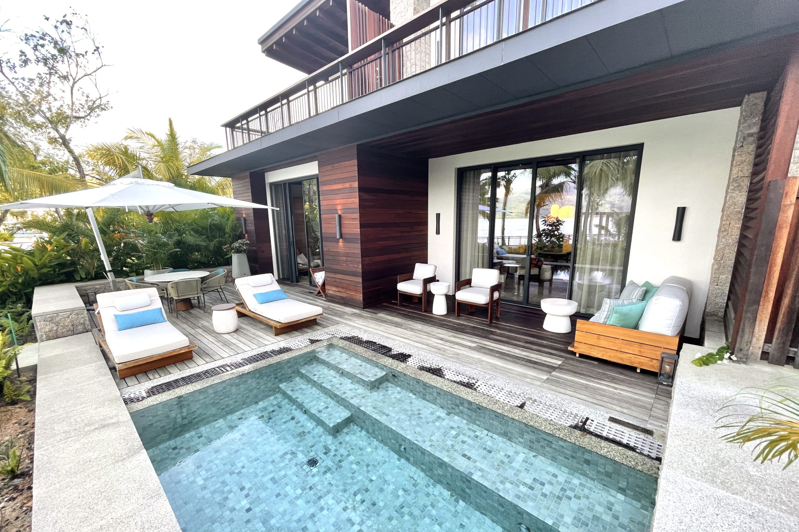 Mango House Seychelles – One-Bedroom Bay View Suite terrace