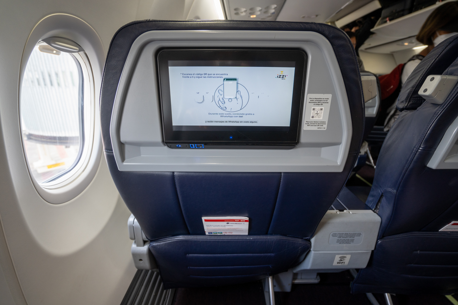 Aeromexico 737 business class – Entertainment screen