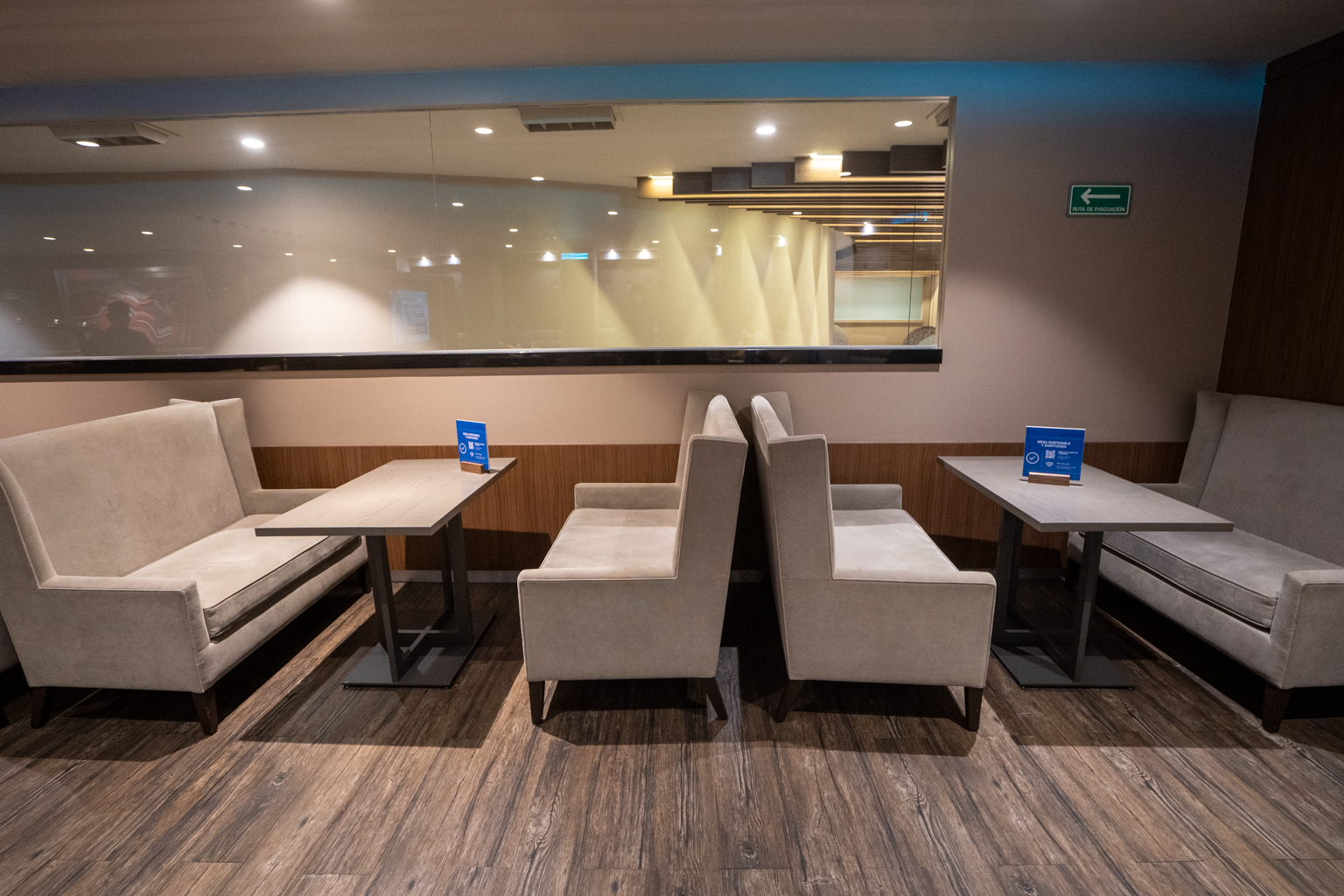 Centurion Lounge Mexico City – Second-floor seating