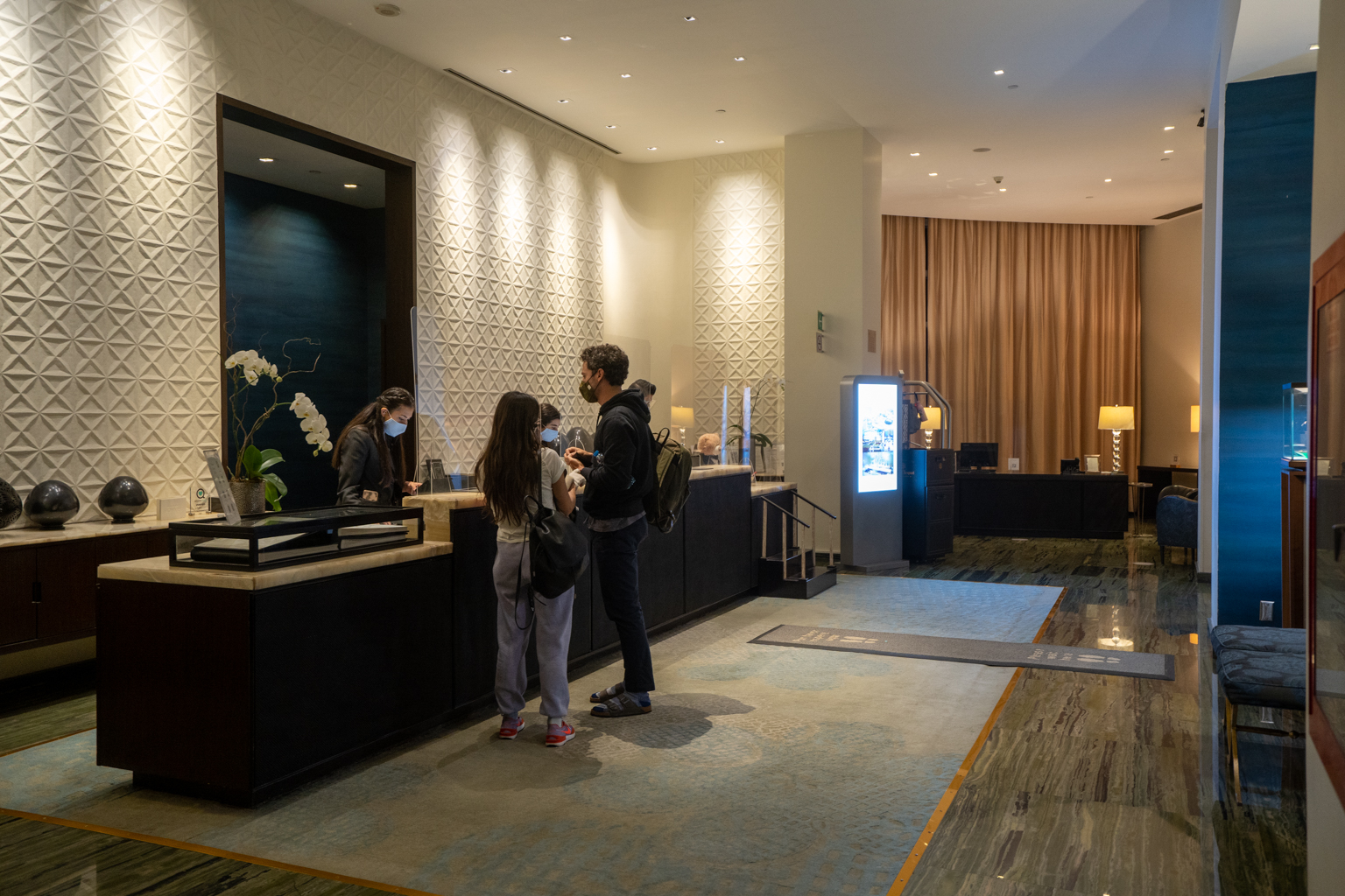 St. Regis Mexico City – Front desks