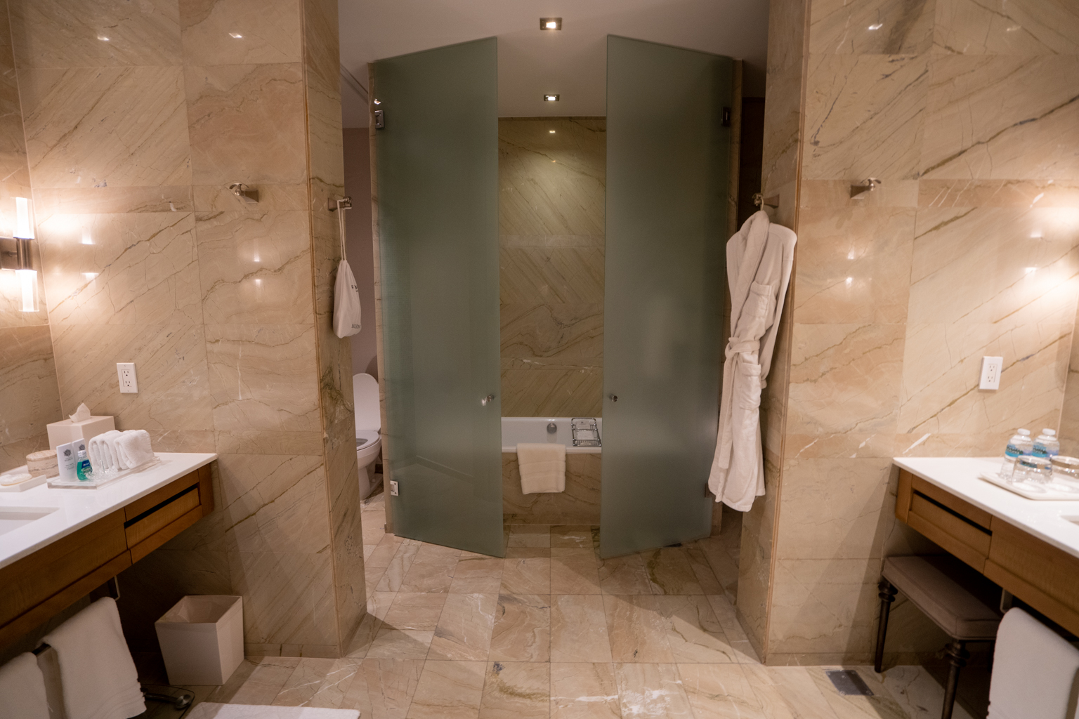 St. Regis Mexico City – Luxury Suite master bathroom