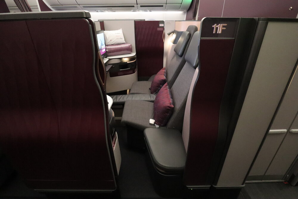 Qatar Airways A350 Qsuites business class – Seats 11E and 11F