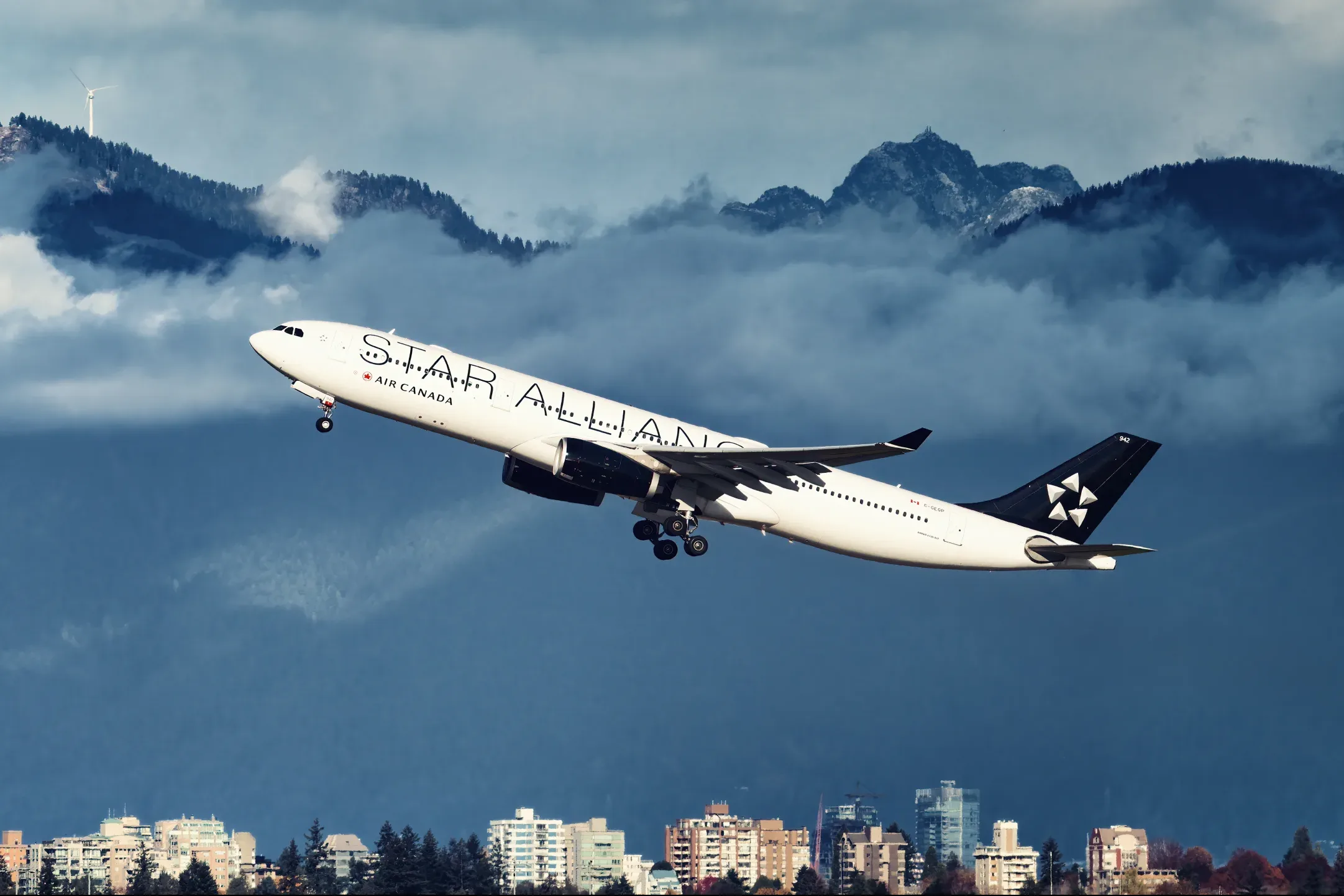 air_canada_a330_yvr_departure (4)