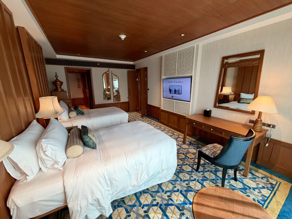 The Athenee Hotel Bangkok – Ruen Thai Suite Second Bedroom 2