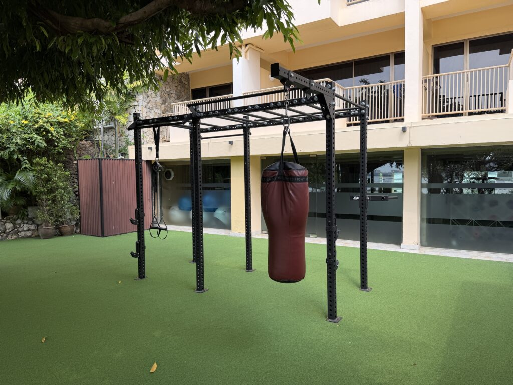 dusit thani pattaya boxing