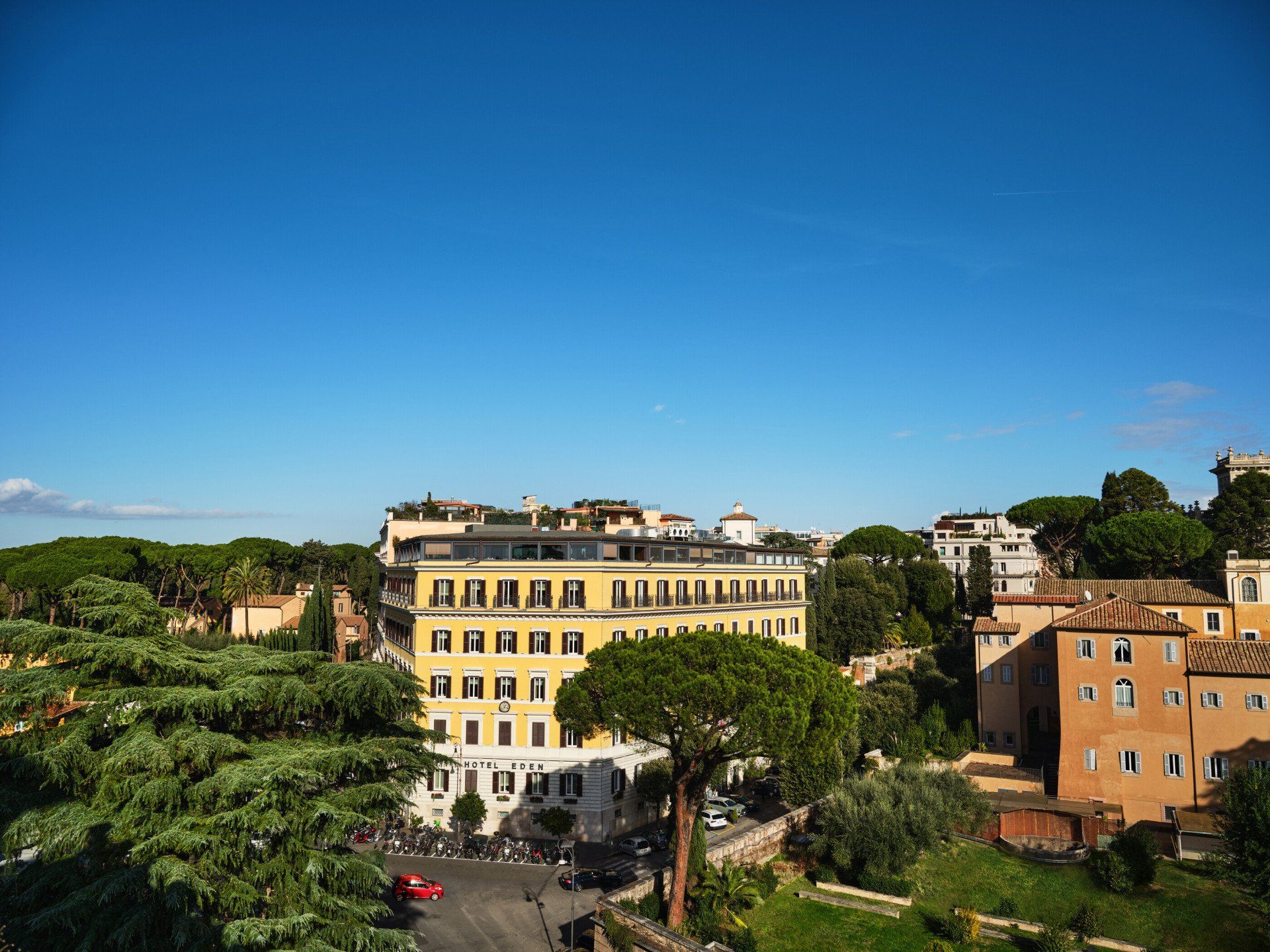 Hotel Eden exterior facade, Rome